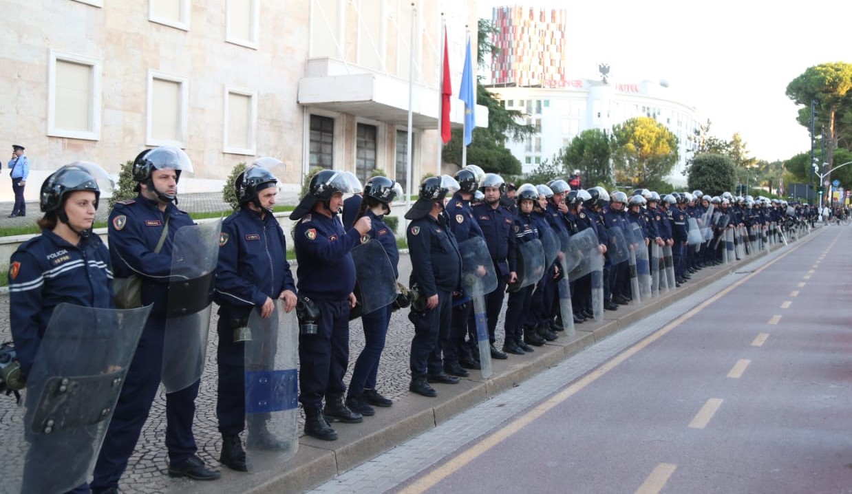 Protesta e opozitës më 26 Nëntor, rrugët dhe pikat kryesore që do të bllokohen në Tiranë